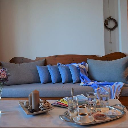 Iason Hotel Apartments Giosonas Экстерьер фото